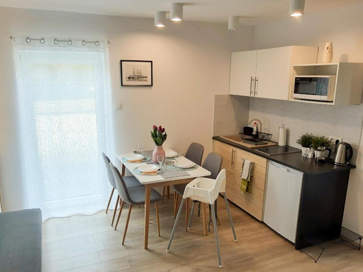 Blekit Apartamenty Przy Jastrzebiej Mieroszyno Exterior foto