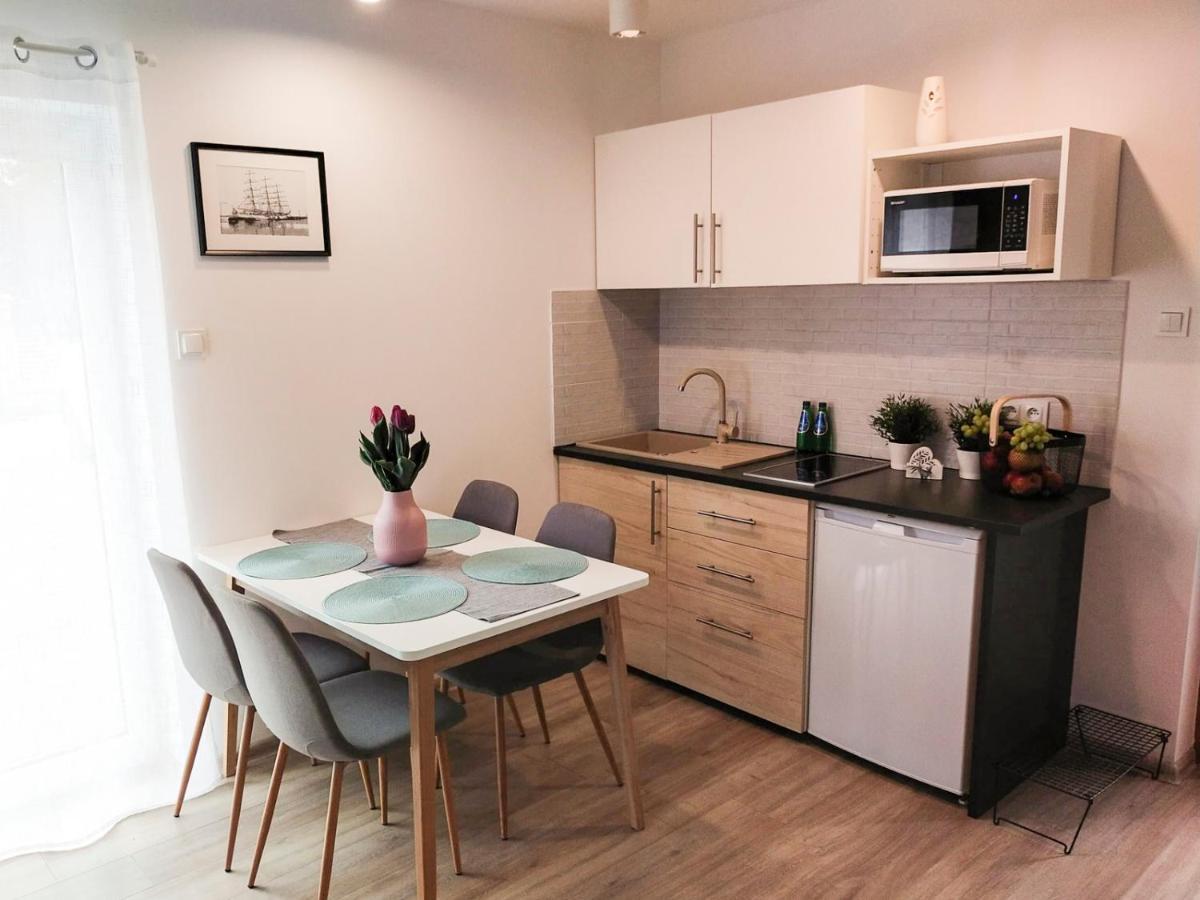 Blekit Apartamenty Przy Jastrzebiej Mieroszyno Exterior foto